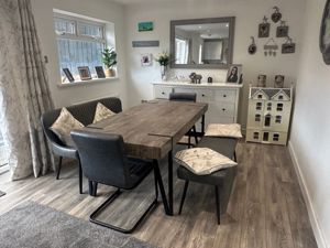 Photo 19- click for photo gallery